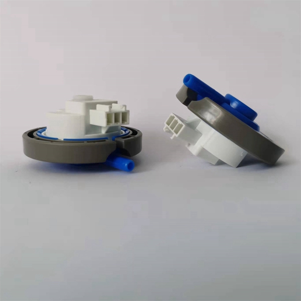 Sensor